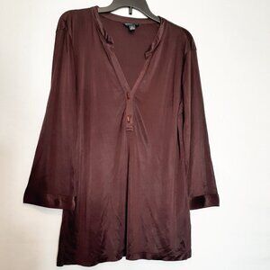 Women's "Banana Republic" Silky Textured Burgundy Tunic; 3/4 Sleeves; Size M